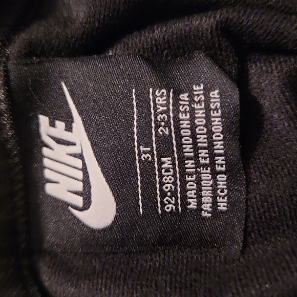 Nike Little Boy Full Zipup Tricot Jacket and Pant Set - Picture 4 of 5